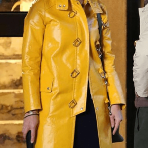 Ashleigh A Rainy Day In New York Elle Fanning Leather Coat