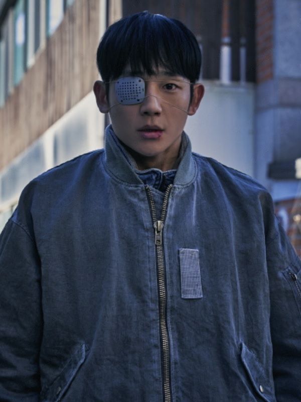 Ha-Dong-Soos-Connect-Jung-Hae-In-Cotton-Jacket-transformed