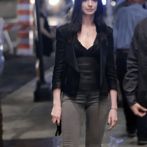 Rebekah NeumannS Tv SeriesS Wecrashed Anne Hathaway Black Bikers Leather Jacket - Copy